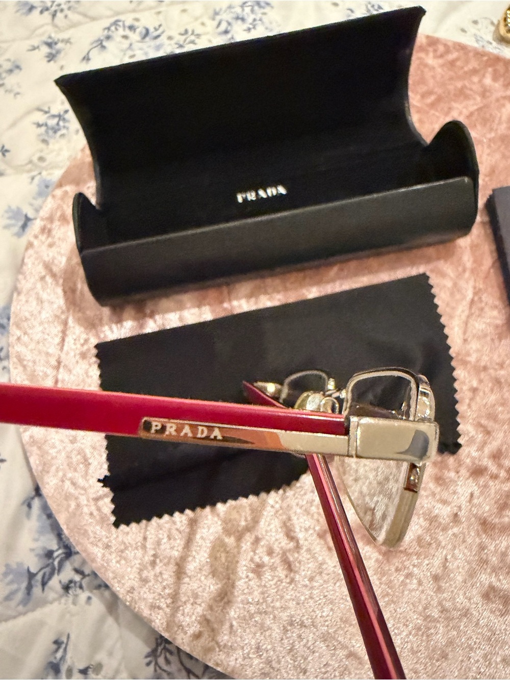 Prada prescription glasses with case - Picture 6 of 6